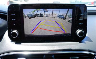 2022 Hyundai SANTA FE Essential   - Photo 20 - Bakersfield, CA 93305