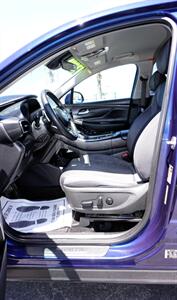 2022 Hyundai SANTA FE Essential   - Photo 6 - Bakersfield, CA 93305