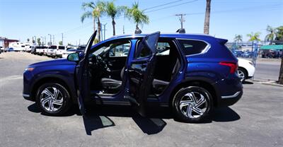 2022 Hyundai SANTA FE Essential   - Photo 5 - Bakersfield, CA 93305