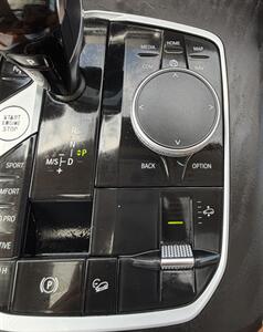 2022 BMW X7 xDrive40i   - Photo 36 - Bakersfield, CA 93301