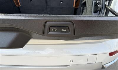 2022 BMW X7 xDrive40i   - Photo 15 - Bakersfield, CA 93301