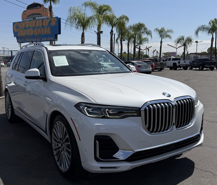 2022 BMW X7 xDrive40i  
