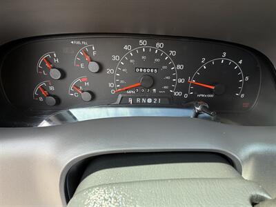 2001 Ford F-250 Super Duty XL - Photo 30 - Bakersfield, CA 93305