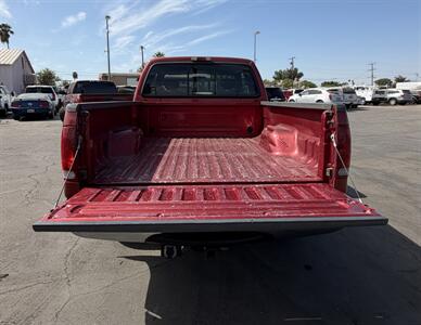 2001 Ford F-250 Super Duty XL - Photo 14 - Bakersfield, CA 93305
