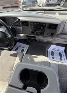 2001 Ford F-250 Super Duty XL - Photo 24 - Bakersfield, CA 93305