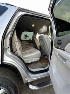 2014 Chevrolet Tahoe LT   - Photo 16 - Bakersfield, CA 93305