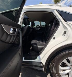 2013 INFINITI FX37 - Photo 9 - Bakersfield, CA 93305