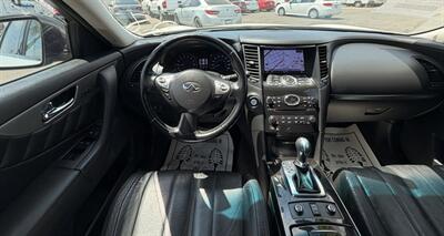 2013 INFINITI FX37 - Photo 23 - Bakersfield, CA 93305