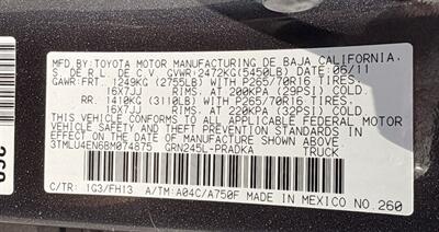 2011 Toyota Tacoma V6   - Photo 7 - Bakersfield, CA 93305