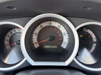 2011 Toyota Tacoma V6   - Photo 29 - Bakersfield, CA 93305