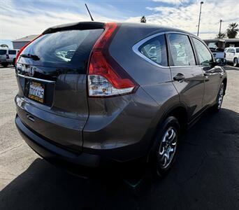 2014 Honda CR-V LX   - Photo 13 - Bakersfield, CA 93305