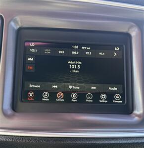2019 Dodge Challenger SXT   - Photo 24 - Bakersfield, CA 93305