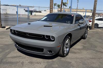 2019 Dodge Challenger SXT   - Photo 2 - Bakersfield, CA 93305
