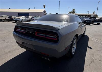 2019 Dodge Challenger SXT   - Photo 12 - Bakersfield, CA 93305