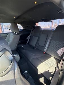 2019 Dodge Challenger SXT   - Photo 7 - Bakersfield, CA 93305
