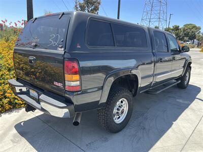 2005 GMC Sierra 2500HD Work Truck   - Photo 4 - Bakersfield, CA 93305