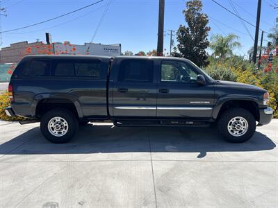 2005 GMC Sierra 2500HD Work Truck   - Photo 3 - Bakersfield, CA 93305