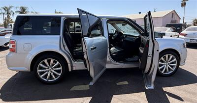 2013 Ford Flex Limited - Photo 19 - Bakersfield, CA 93305