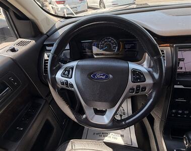2013 Ford Flex Limited - Photo 24 - Bakersfield, CA 93305