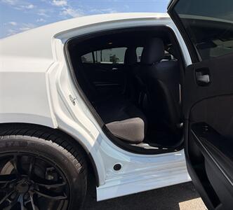 2019 Dodge Charger R/T - Photo 19 - Bakersfield, CA 93301