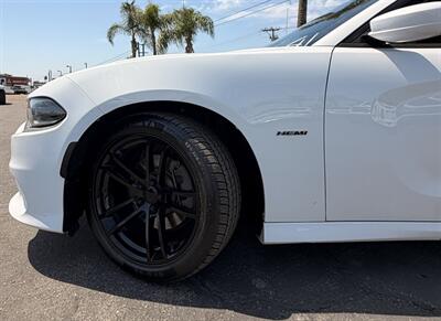 2019 Dodge Charger R/T - Photo 26 - Bakersfield, CA 93301