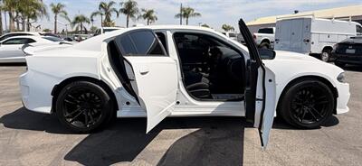 2019 Dodge Charger R/T - Photo 17 - Bakersfield, CA 93301