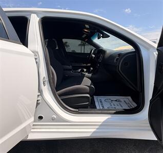2019 Dodge Charger R/T - Photo 18 - Bakersfield, CA 93301