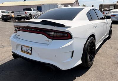 2019 Dodge Charger R/T - Photo 15 - Bakersfield, CA 93301