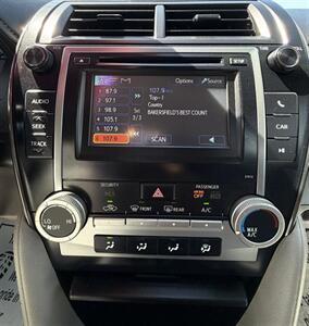 2012 Toyota Camry LE   - Photo 22 - Bakersfield, CA 93305