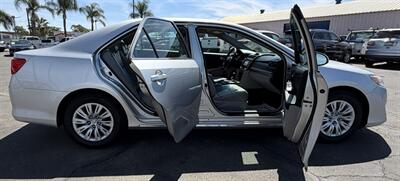2012 Toyota Camry LE   - Photo 15 - Bakersfield, CA 93305