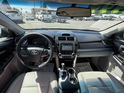 2012 Toyota Camry LE   - Photo 18 - Bakersfield, CA 93305