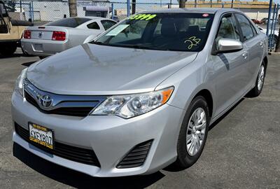 2012 Toyota Camry LE   - Photo 3 - Bakersfield, CA 93305