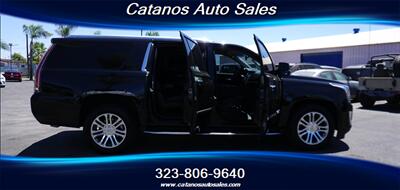 2020 Cadillac Escalade ESV Standard   - Photo 17 - Bakersfield, CA 93301