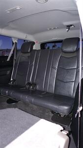 2020 Cadillac Escalade ESV Standard   - Photo 8 - Bakersfield, CA 93301