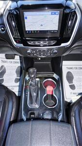 2021 Chevrolet Traverse LT Leather   - Photo 23 - Bakersfield, CA 93305