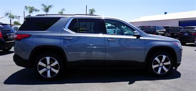2021 Chevrolet Traverse LT Leather   - Photo 14 - Bakersfield, CA 93305