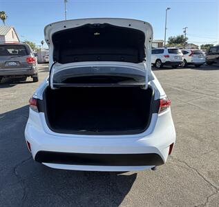 2022 Toyota Corolla LE - Photo 12 - Bakersfield, CA 93301
