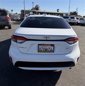 2022 Toyota Corolla LE - Photo 10 - Bakersfield, CA 93301
