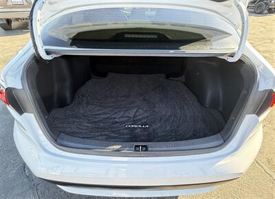 2022 Toyota Corolla LE - Photo 13 - Bakersfield, CA 93301