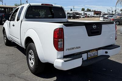 2018 Nissan Frontier S   - Photo 9 - Bakersfield, CA 93305