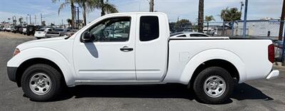 2018 Nissan Frontier S   - Photo 4 - Bakersfield, CA 93305