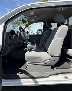 2018 Nissan Frontier S   - Photo 7 - Bakersfield, CA 93305