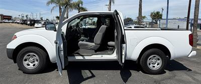 2018 Nissan Frontier S   - Photo 5 - Bakersfield, CA 93305