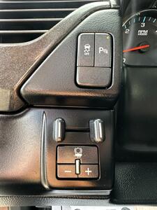 2017 Chevrolet Tahoe LS   - Photo 29 - Bakersfield, CA 93301