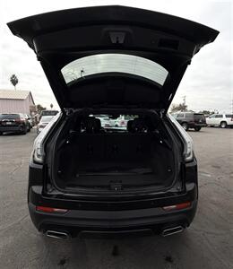 2019 Cadillac XT4 Sport   - Photo 10 - Bakersfield, CA 93301