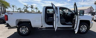 2018 Chevrolet Silverado 2500HD Work Truck   - Photo 16 - Bakersfield, CA 93301