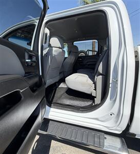 2018 Chevrolet Silverado 2500HD Work Truck   - Photo 7 - Bakersfield, CA 93301