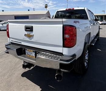 2018 Chevrolet Silverado 2500HD Work Truck   - Photo 14 - Bakersfield, CA 93301