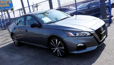 2021 Nissan Altima 2.5 SR   - Photo 3 - Bakersfield, CA 93301