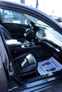 2021 Nissan Altima 2.5 SR   - Photo 5 - Bakersfield, CA 93301